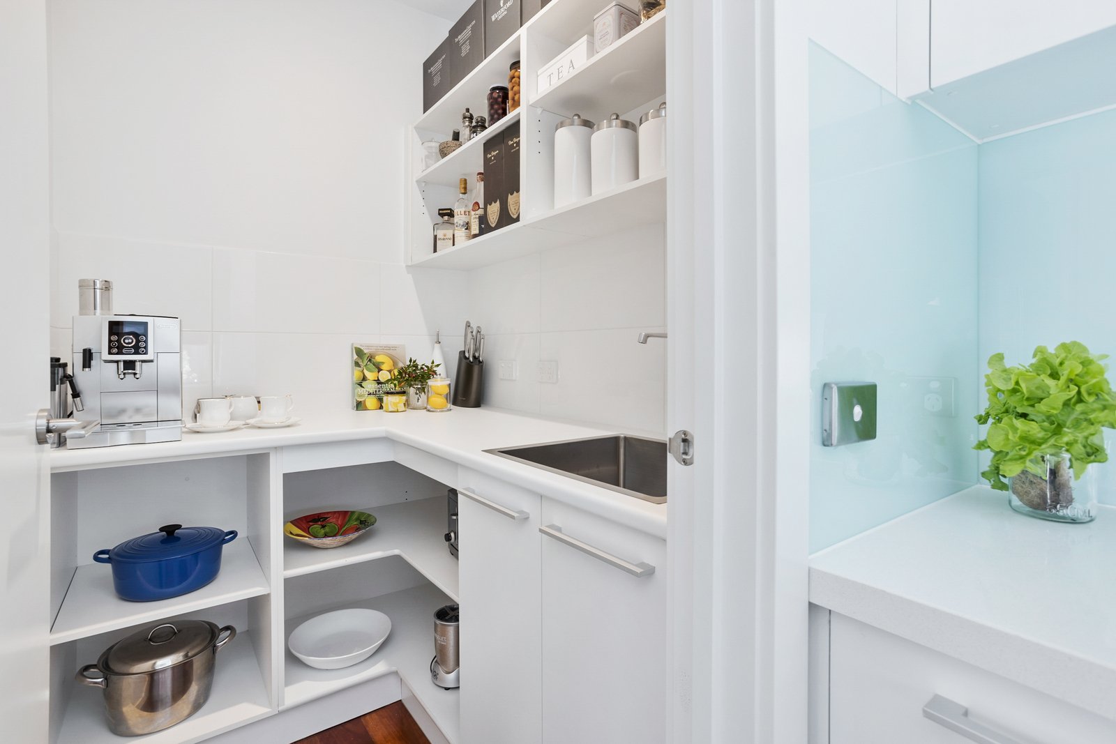 Property Gallery Thumbnail 11