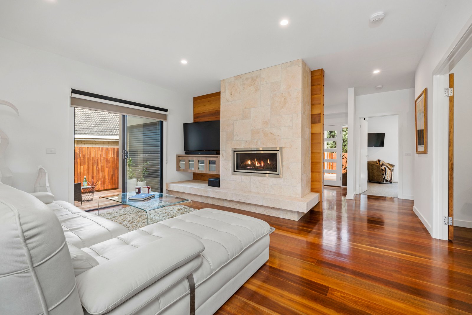 Property Gallery Thumbnail 12