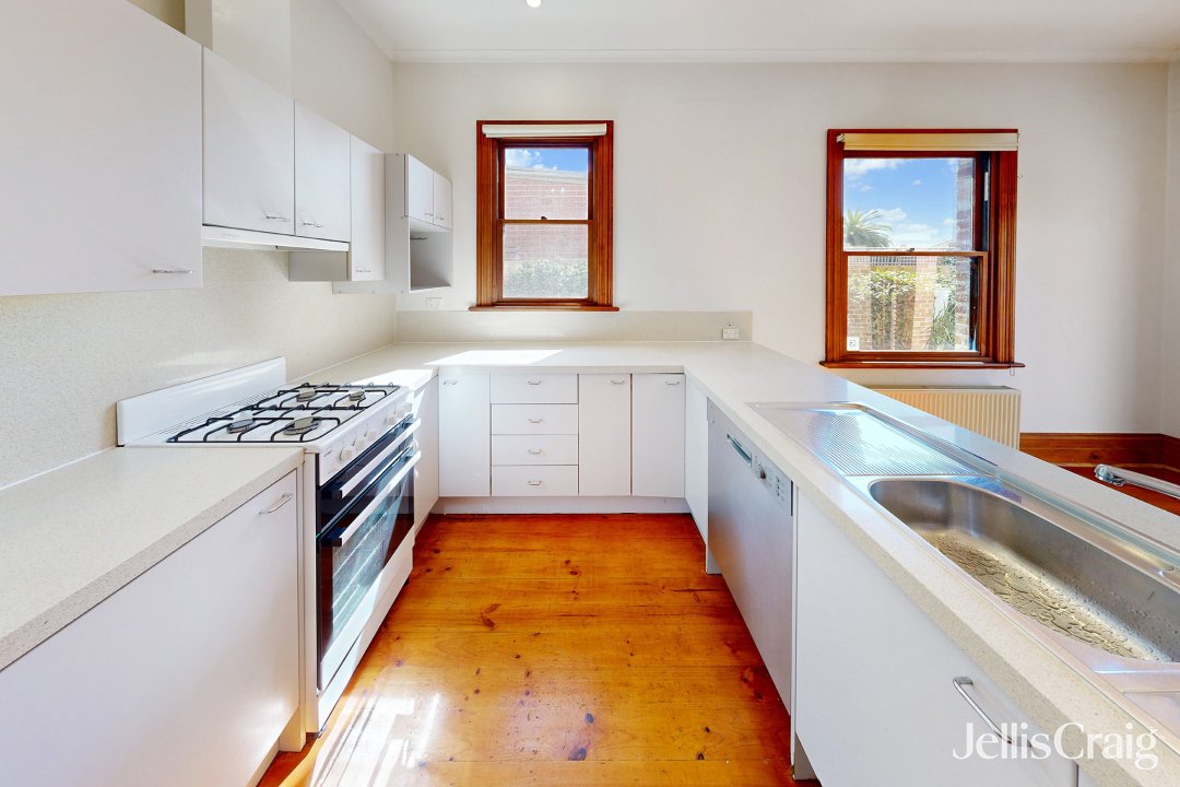 7 Lytton Street, Elwood image 2