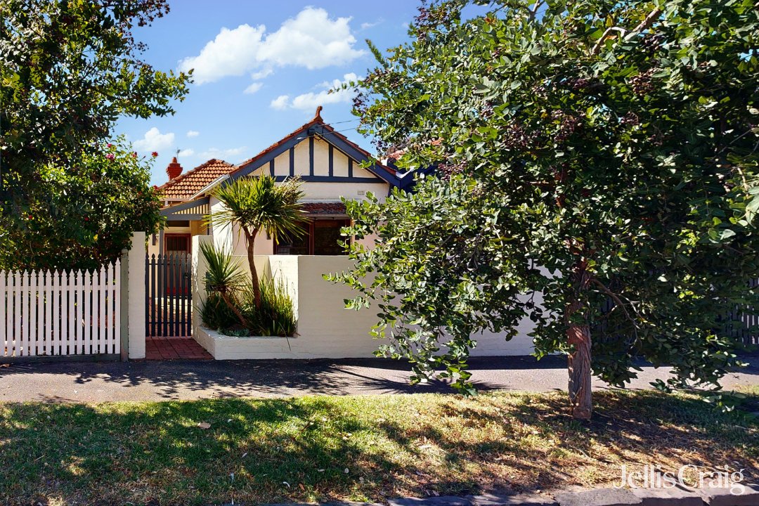 7 Lytton Street, Elwood image 10