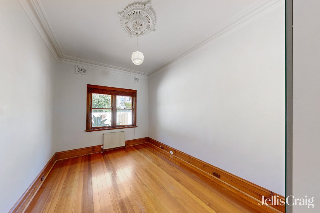 7 Lytton Street, Elwood image 5