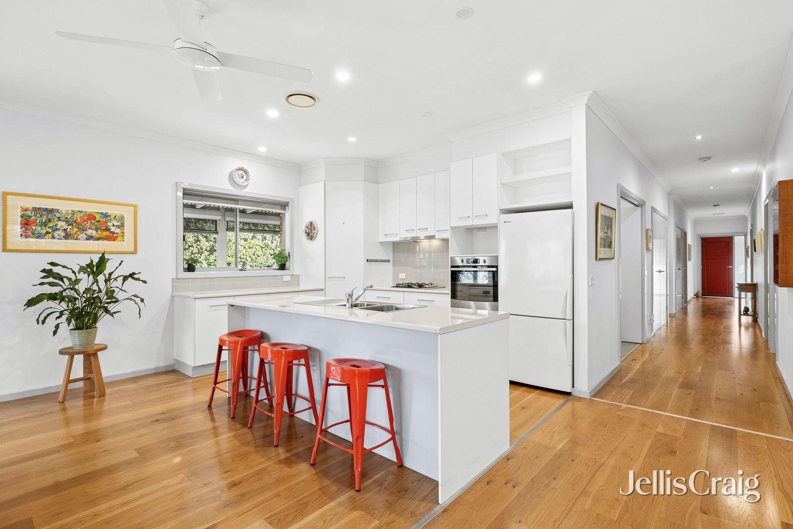 7 Macafee Road, Castlemaine image 5