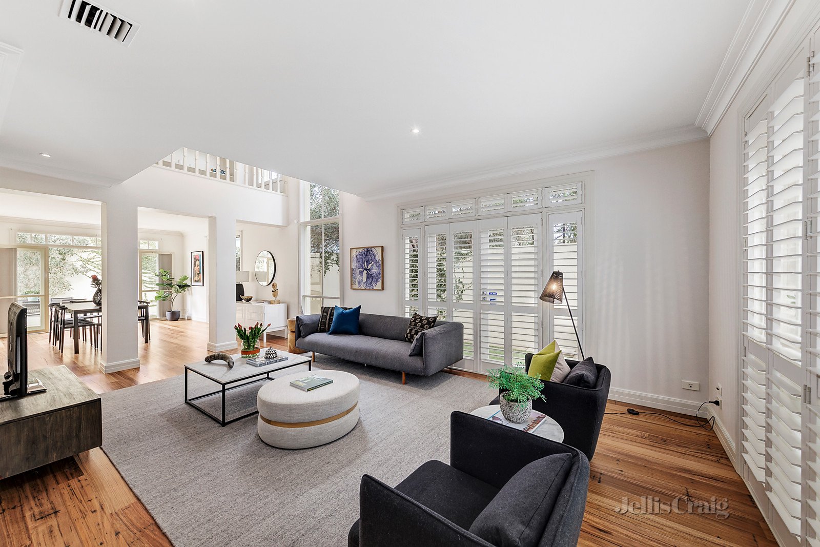 7 Macfarlan Lane, South Yarra image 4