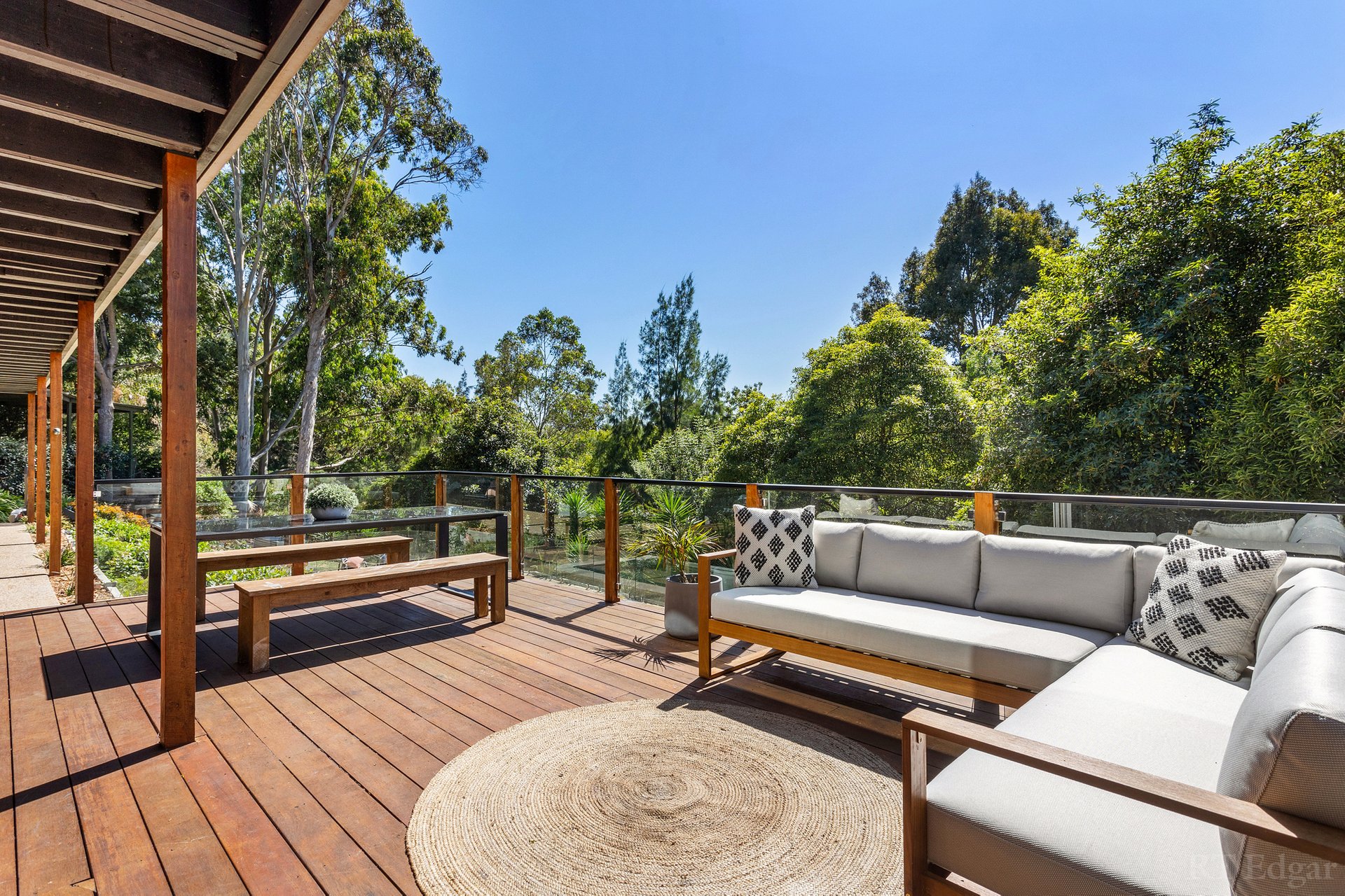 Property Gallery Thumbnail 6