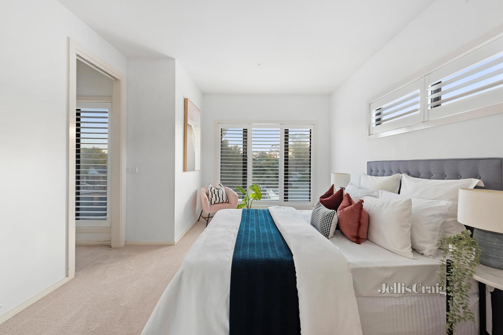 7 Maiya Court, Cheltenham image 10