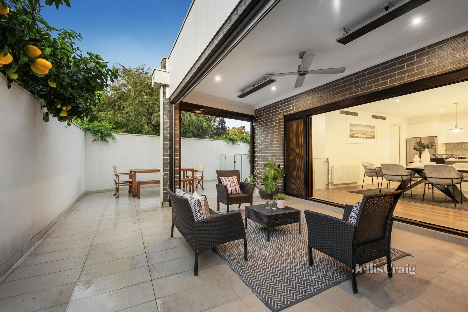 7 Maiya Court, Cheltenham image 13