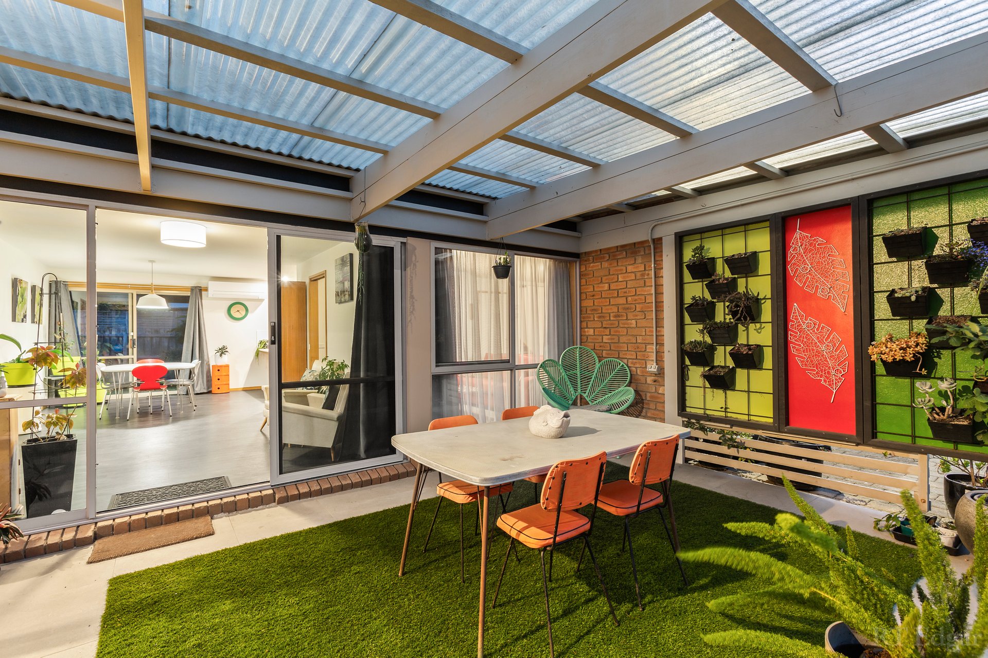 Property Gallery Thumbnail 16