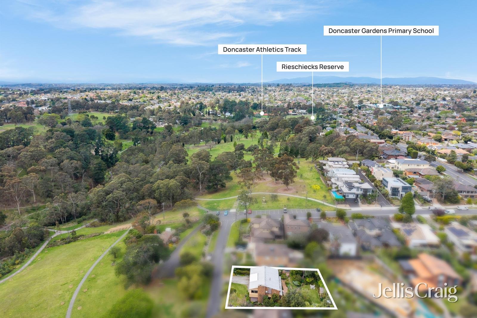 7 McCallum Road, Doncaster image 17