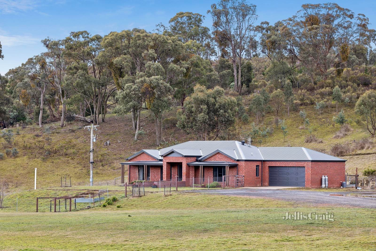 7 McCay Reservoir Road, Chewton image 1