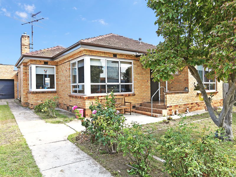 7 McClelland Street, Bell Park image 1