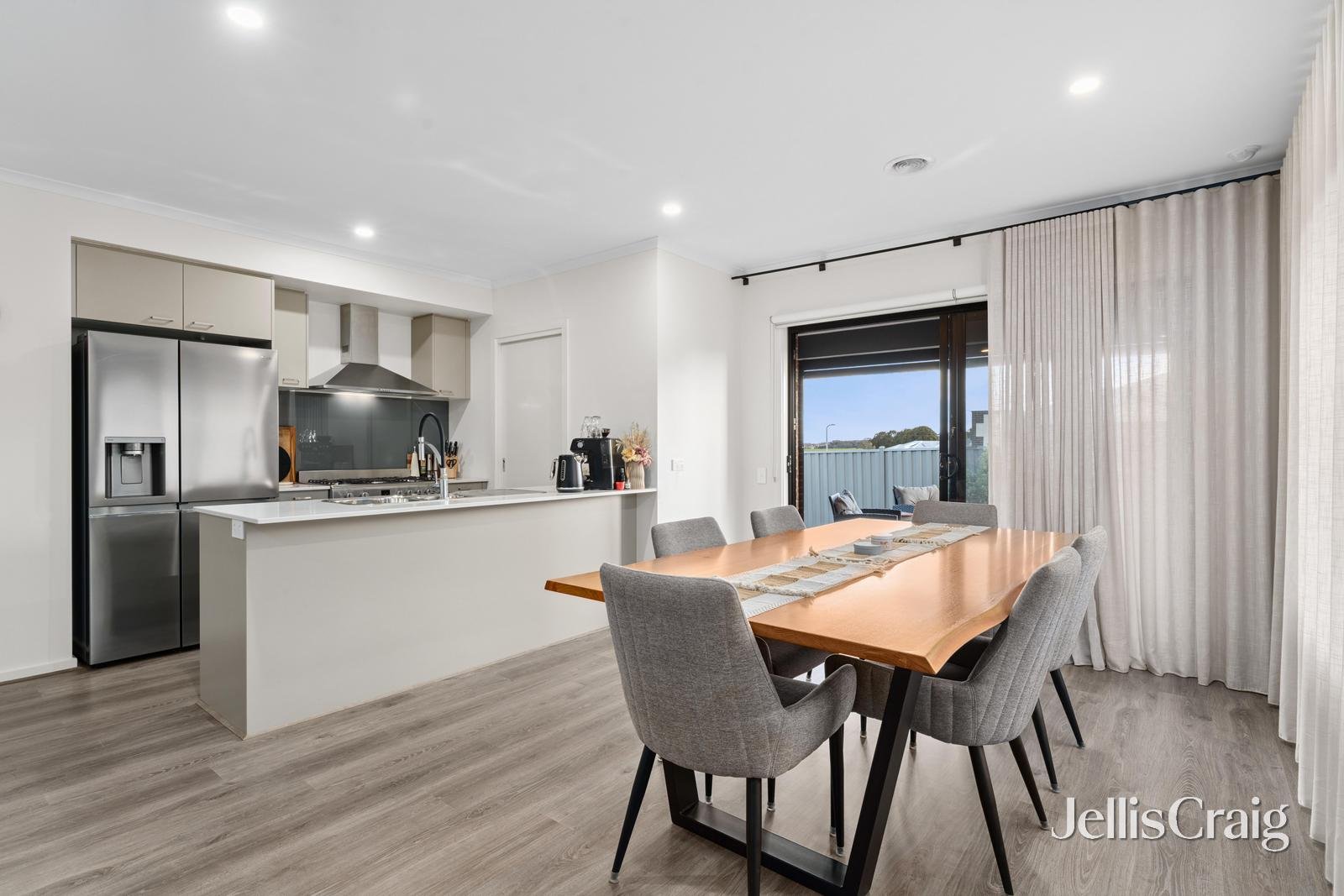 7 Mcgeachin Street, Lucas image 3
