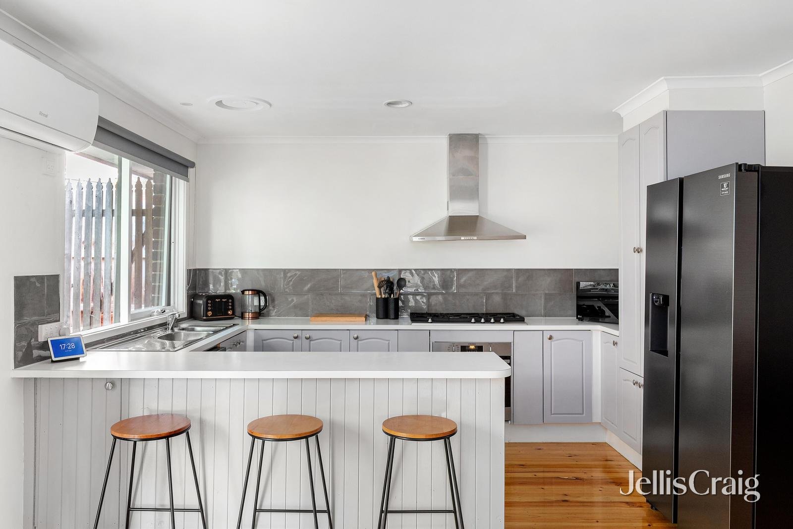 7 Melissa Close, Hurstbridge image 5