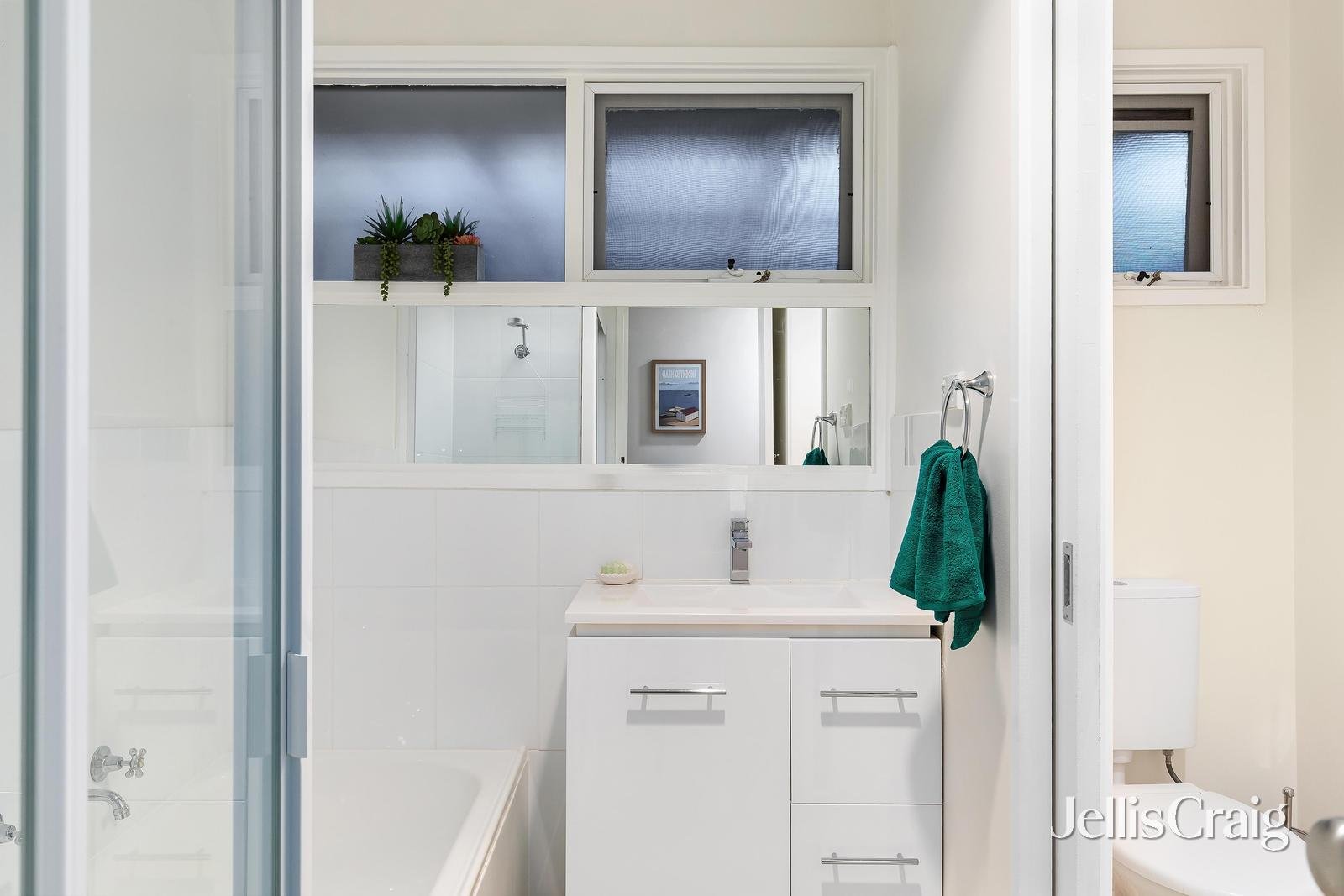 7 Melissa Close, Hurstbridge image 10