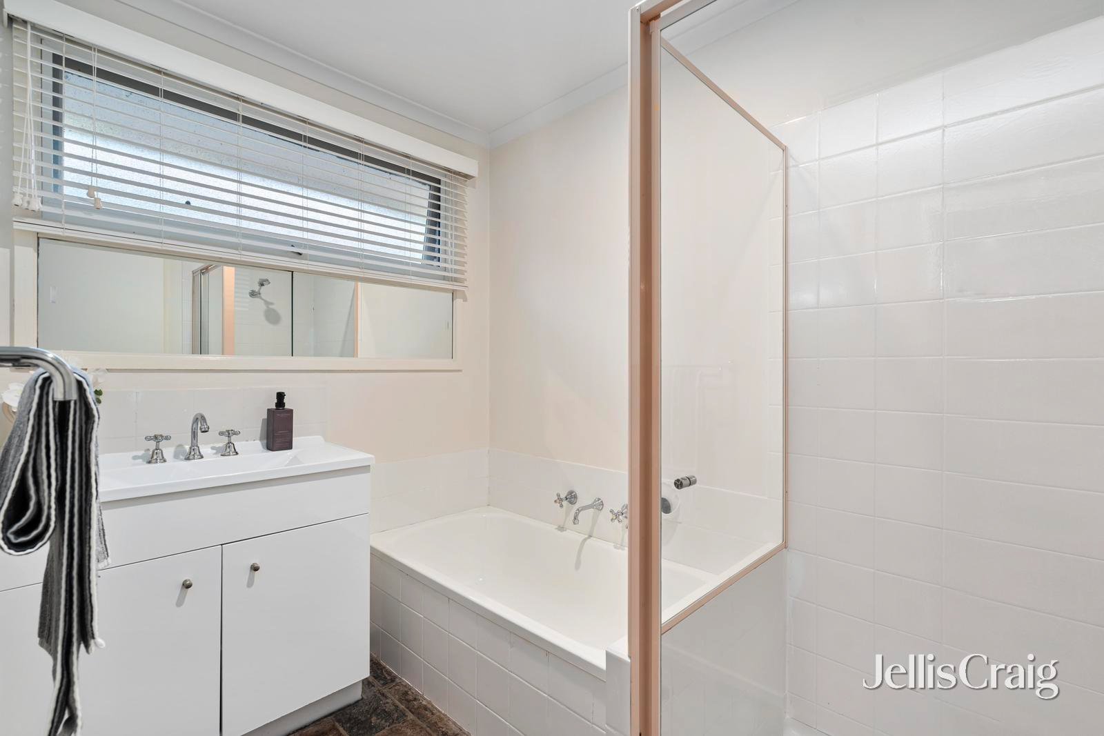 7 Melody Court, Mooroolbark image 9