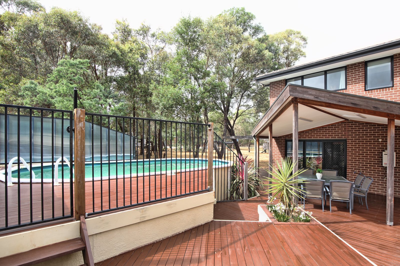 Property Gallery Thumbnail 15