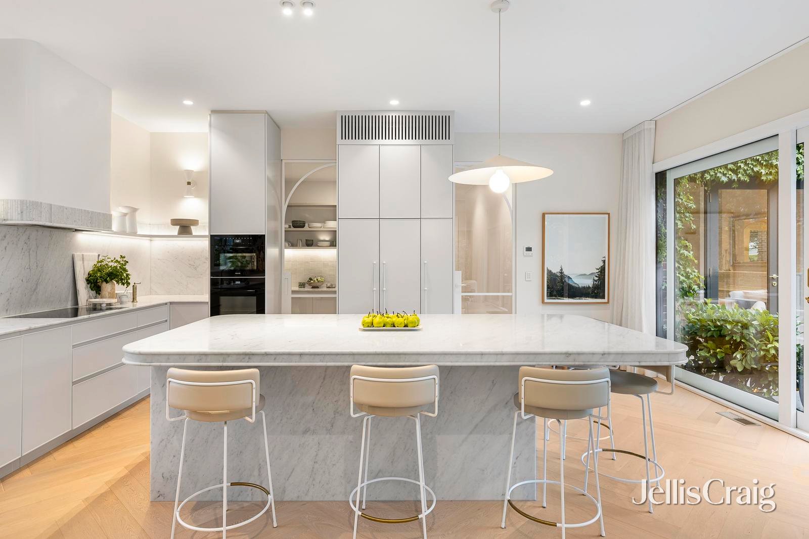 7 Merrion Place, Kew image 5