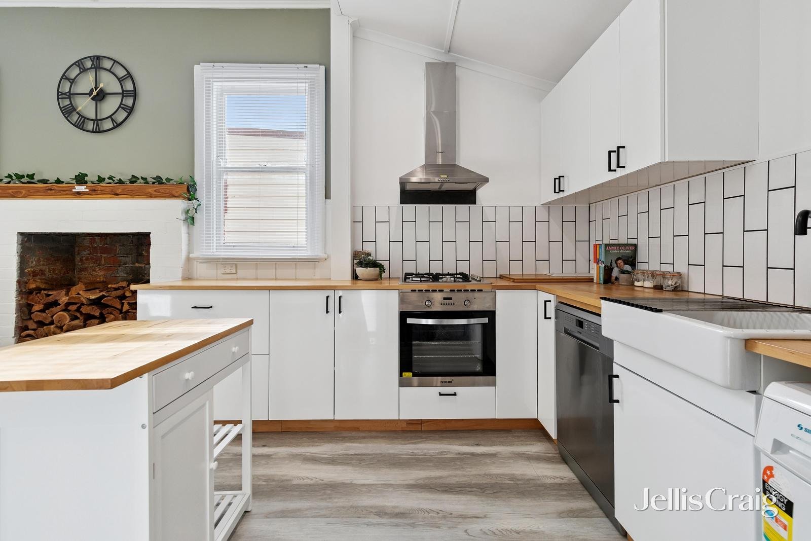 7 Moyle Street, Ballarat Central image 4