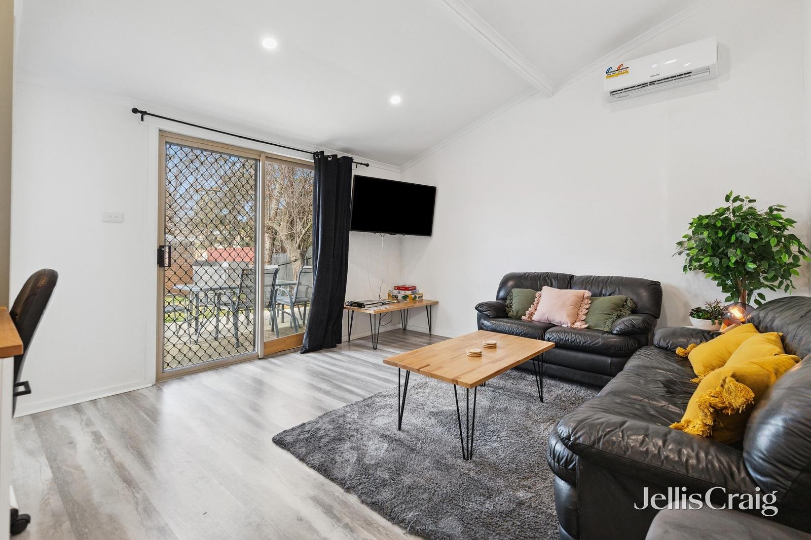7 Moyle Street, Ballarat Central image 11