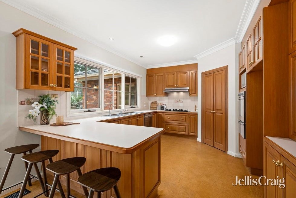 7 Mullum Drive, Donvale image 4