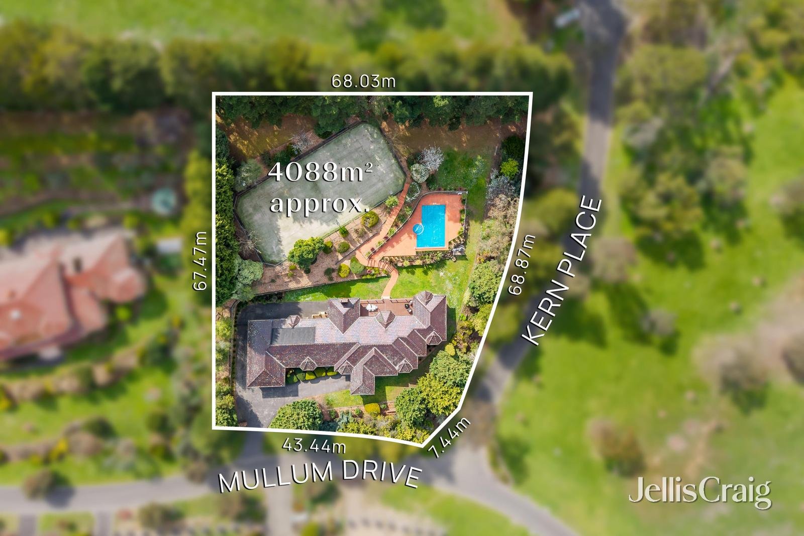 7 Mullum Drive, Donvale image 2