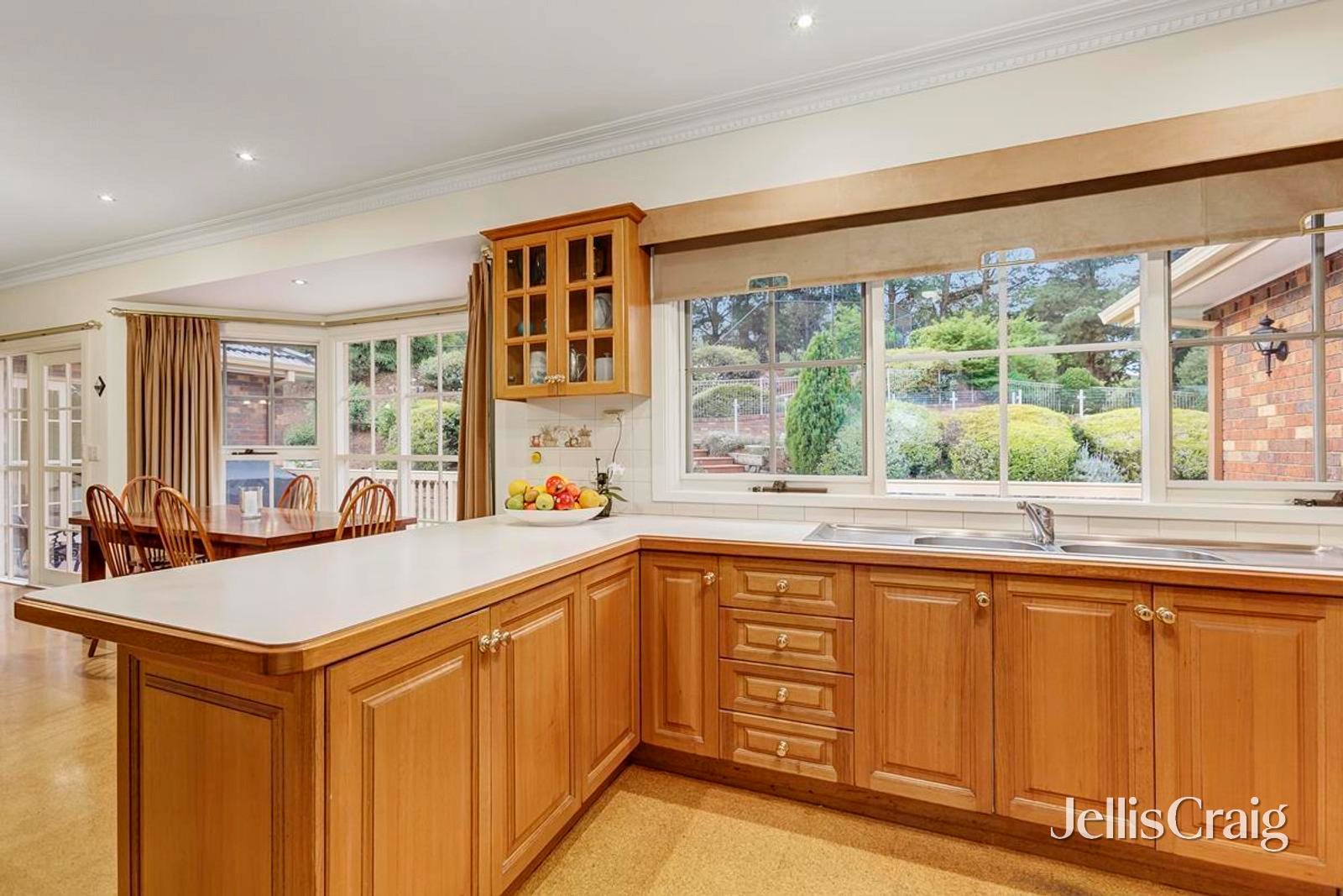 7 Mullum Drive, Donvale image 5