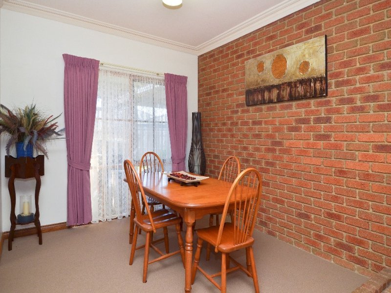 7 Nicholas Court, Leopold image 4