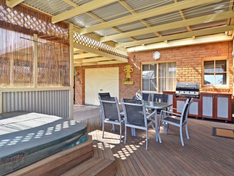 7 Nicholas Court, Leopold image 10