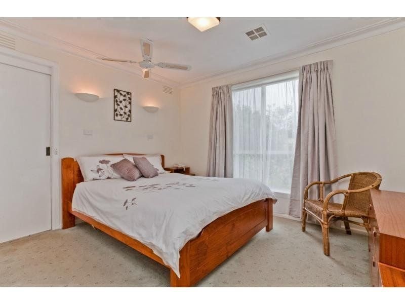 7 Nissen Court, Seaholme image 7