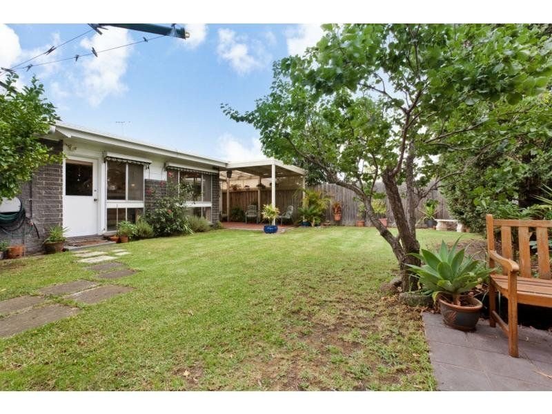 7 Nissen Court, Seaholme image 10
