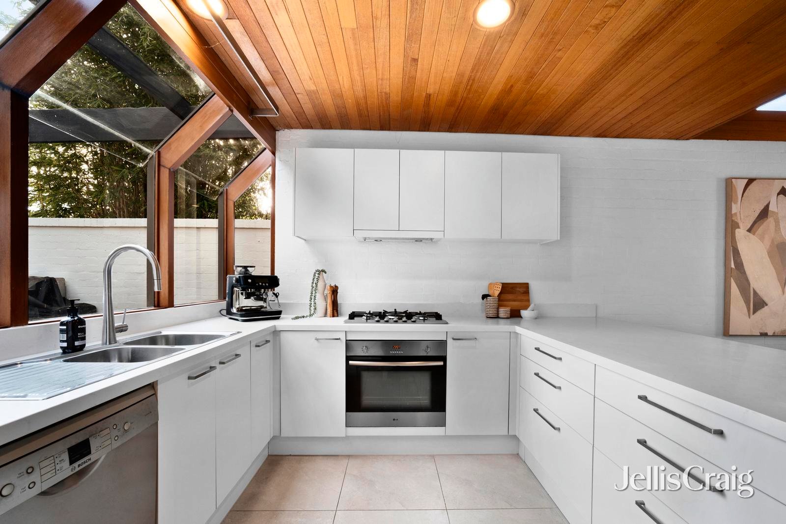 7 Norris Court, Blackburn image 9