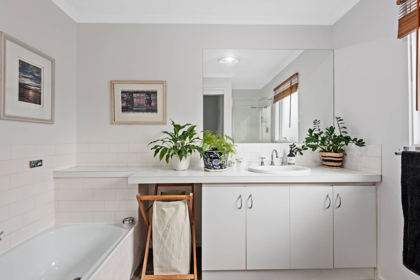 Property Gallery Thumbnail 10
