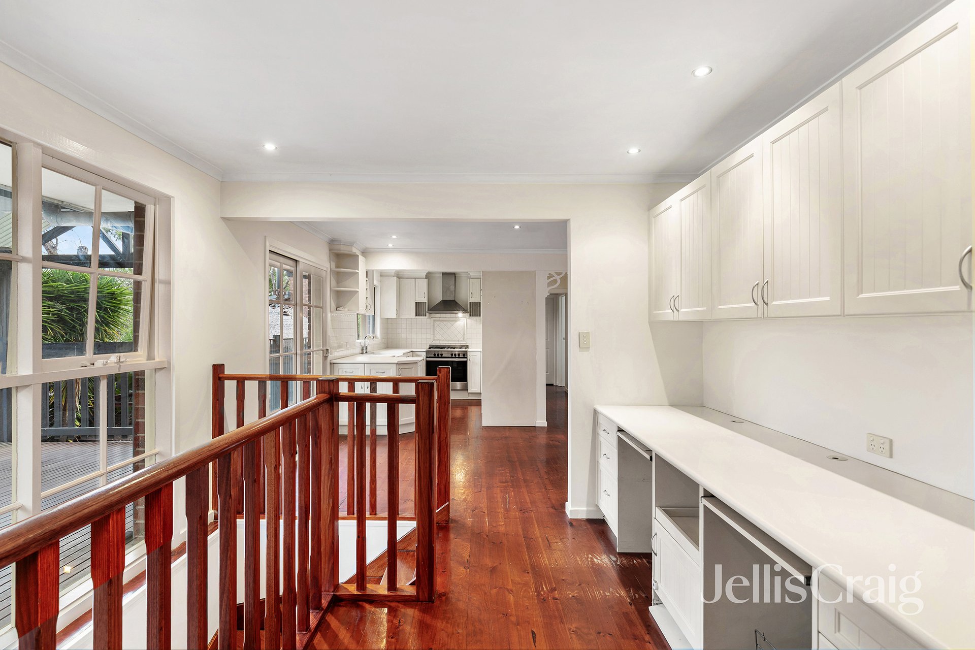 7 Nundah Drive, Eltham image 3