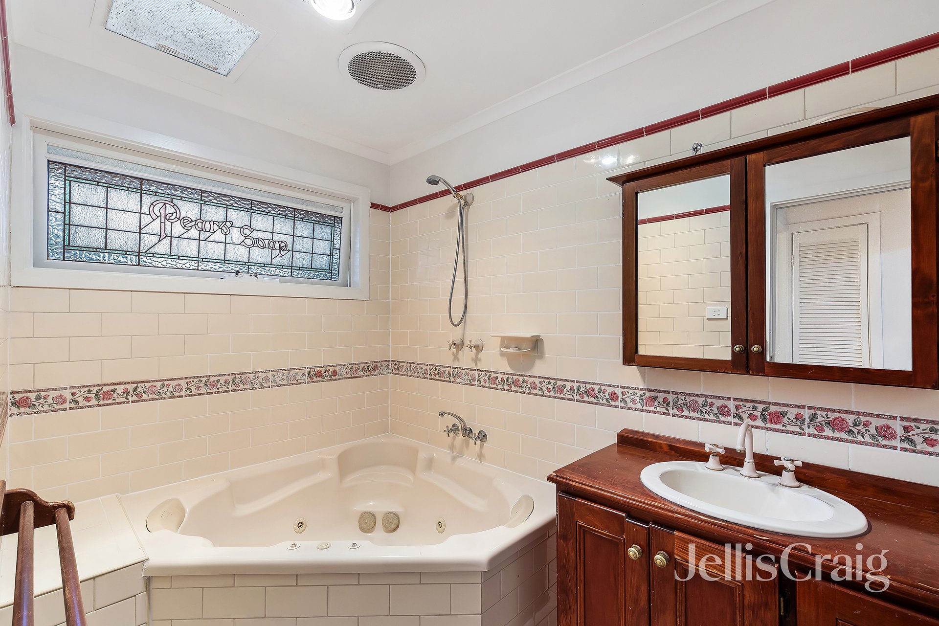 7 Nundah Drive, Eltham image 8