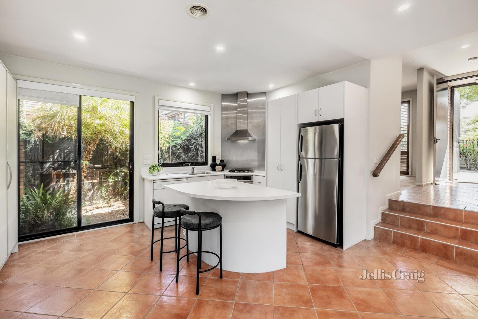 7 Oakley Street, Beaumaris image 3