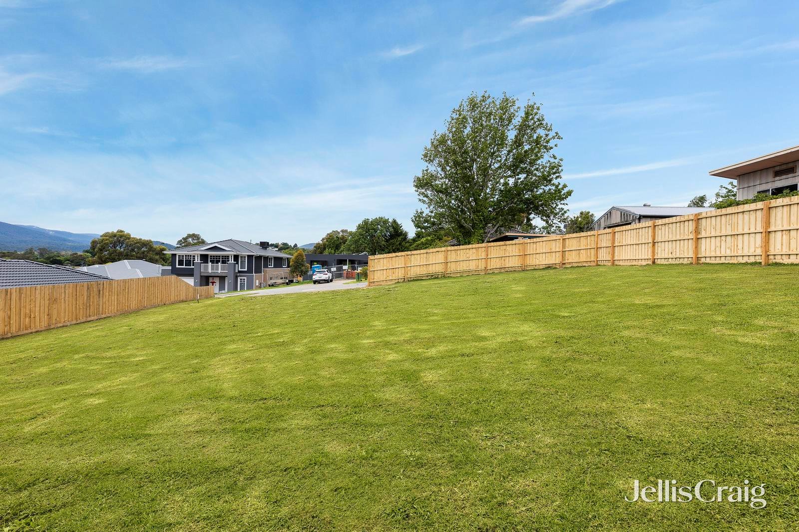 7 Oakridge Rise, Healesville image 5