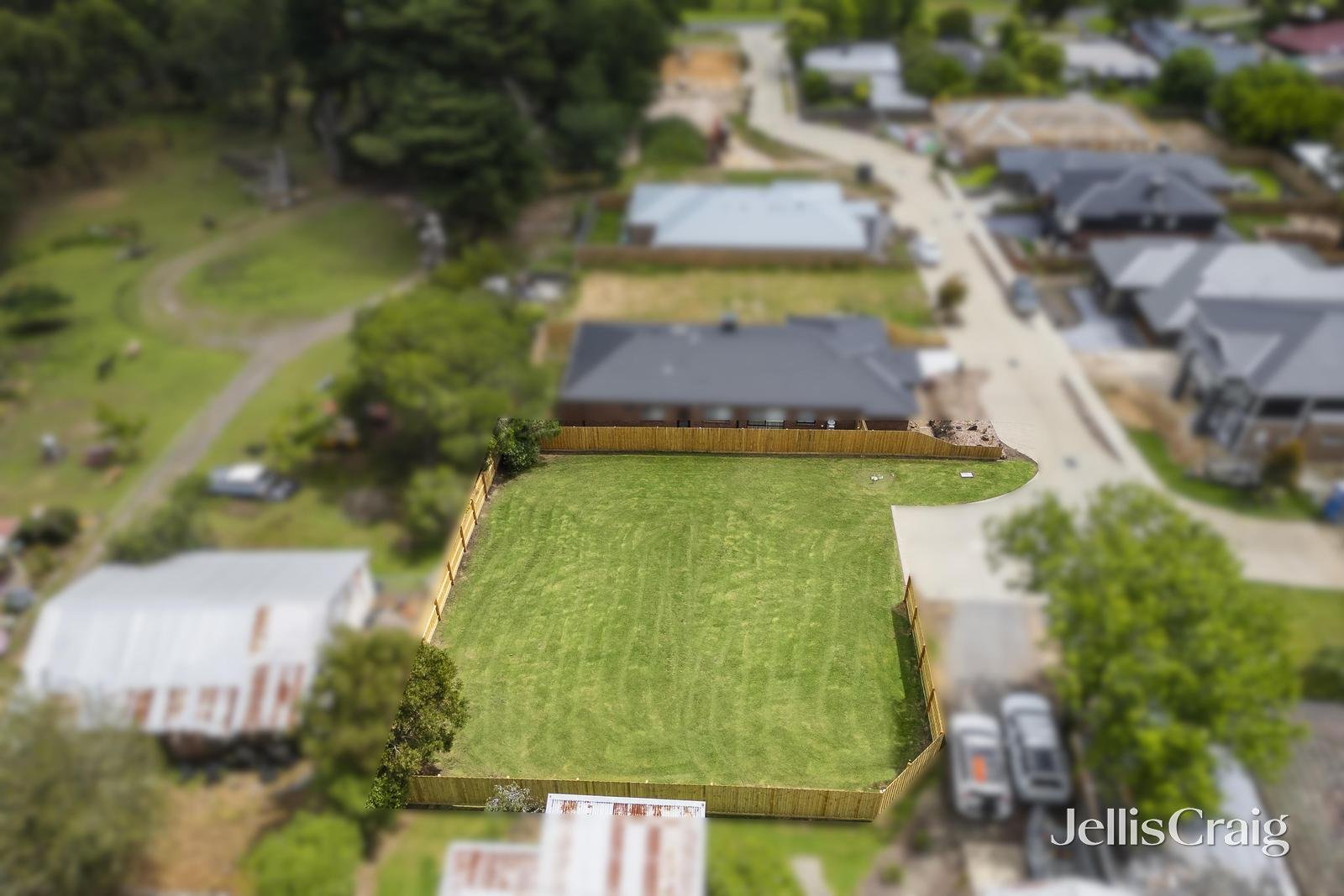 7 Oakridge Rise, Healesville image 8