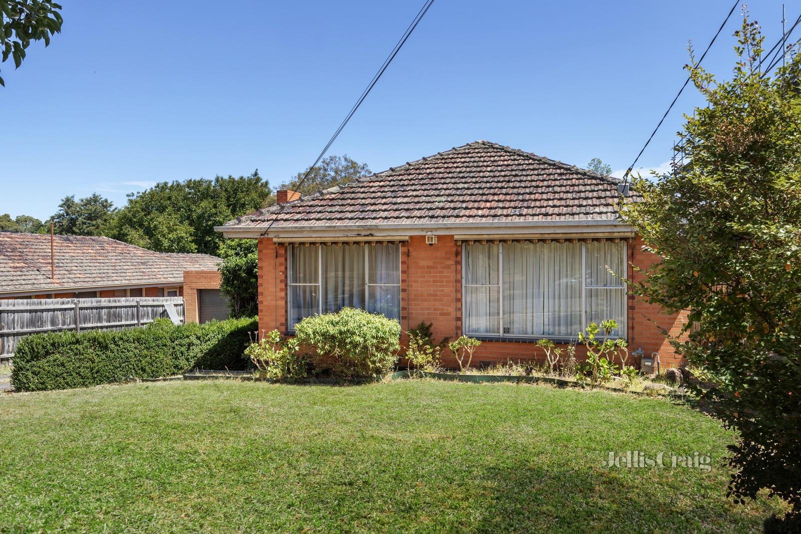 7 Old Orchard Way, Doncaster image 1