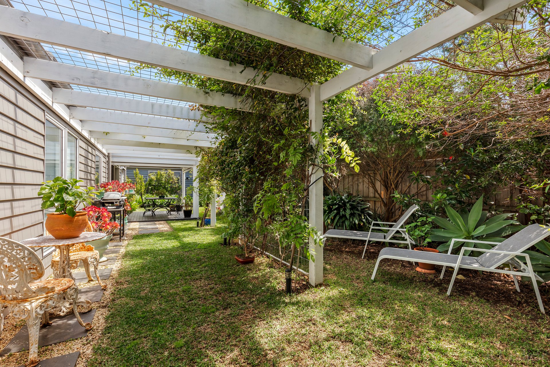 Property Gallery Thumbnail 12