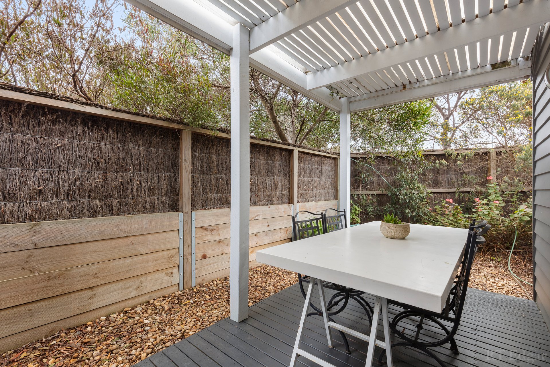 Property Gallery Thumbnail 14