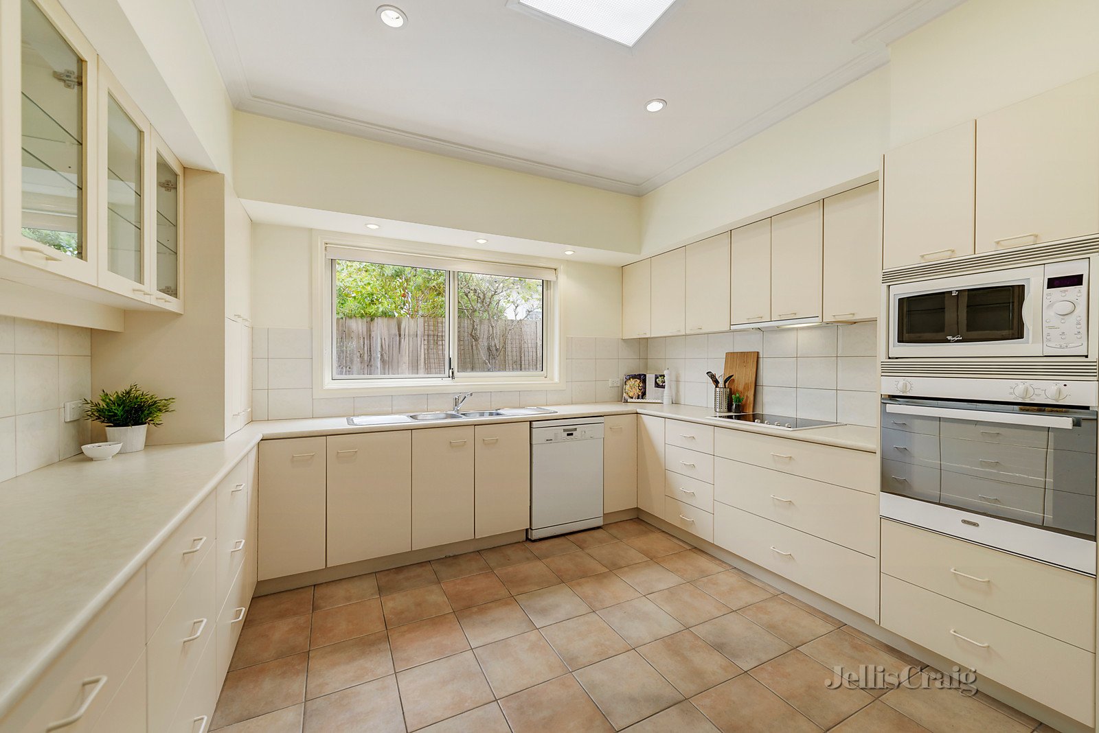 7 Owen Street, Kew image 3