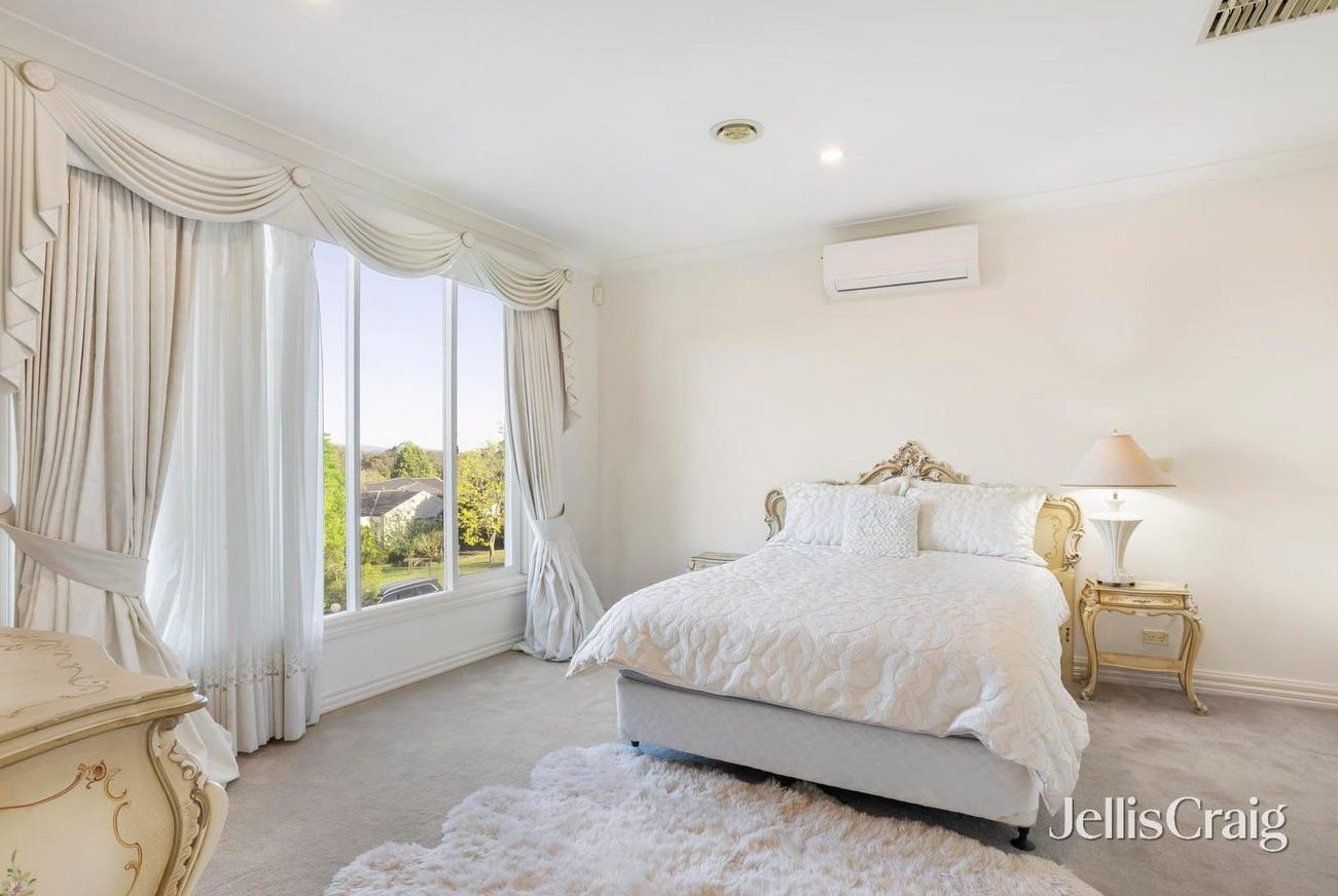 7 Oxford Close, Templestowe image 12