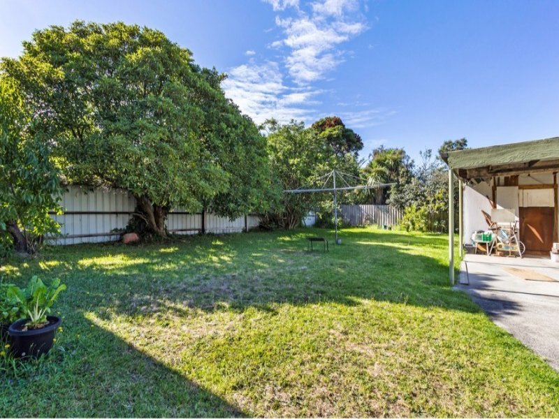 7 Packham Street, Box Hill North image 4