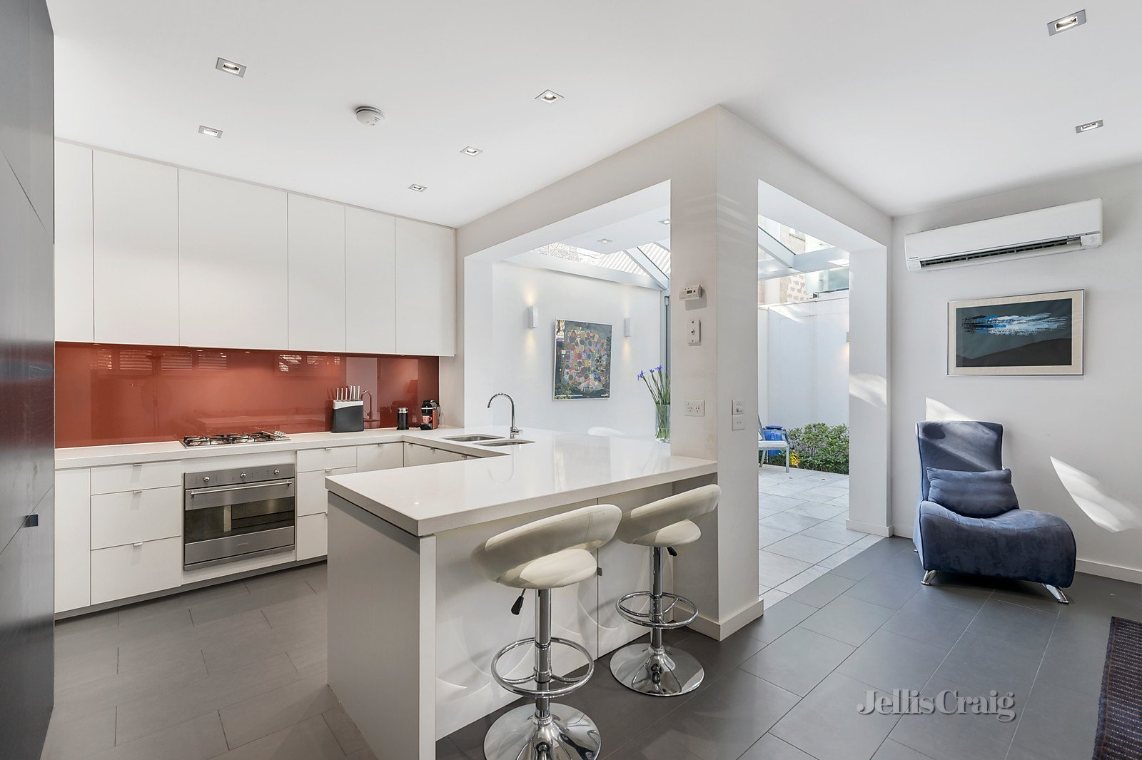 7 Park Road, Prahran image 3