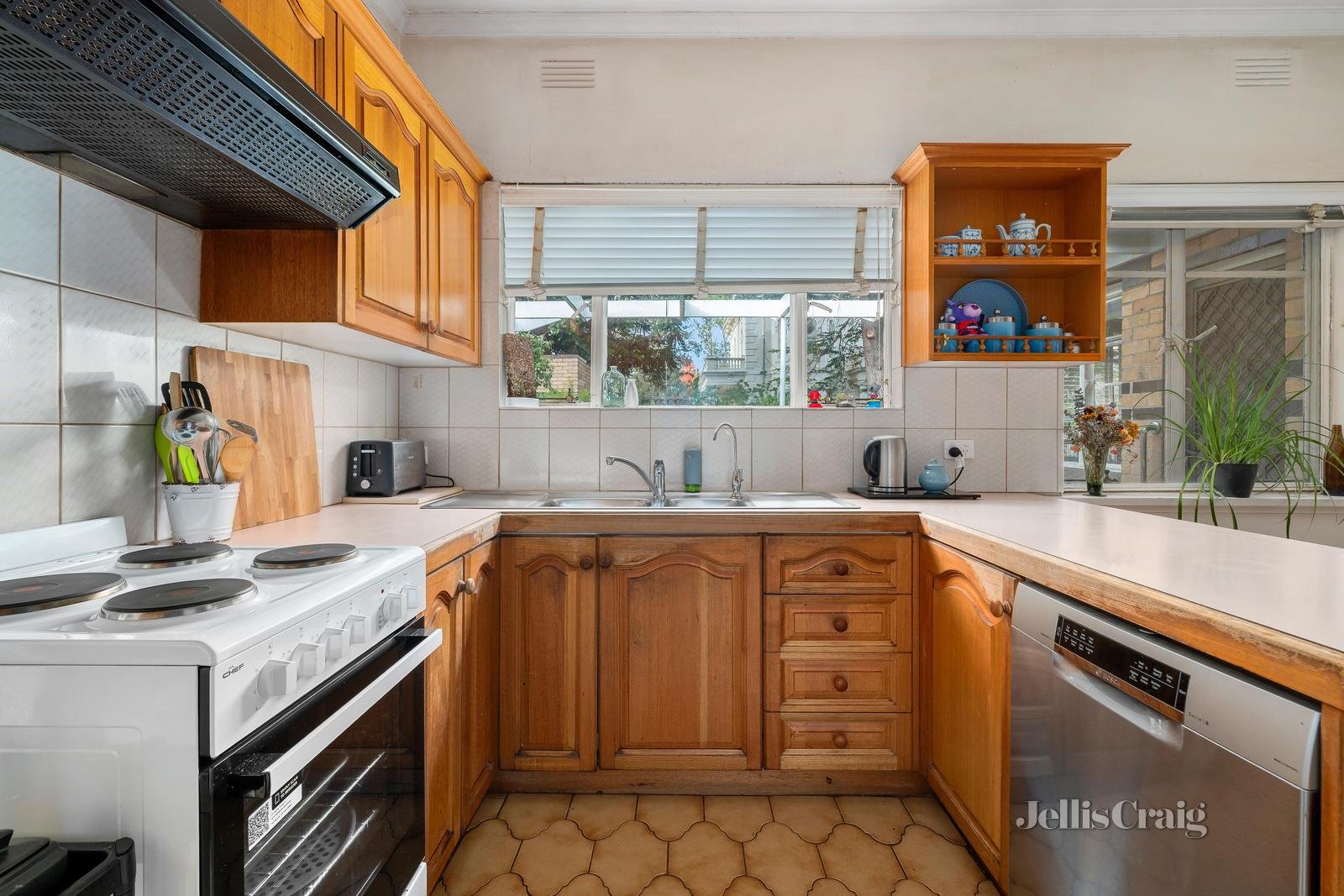 7 Peppin Street, Camberwell image 5