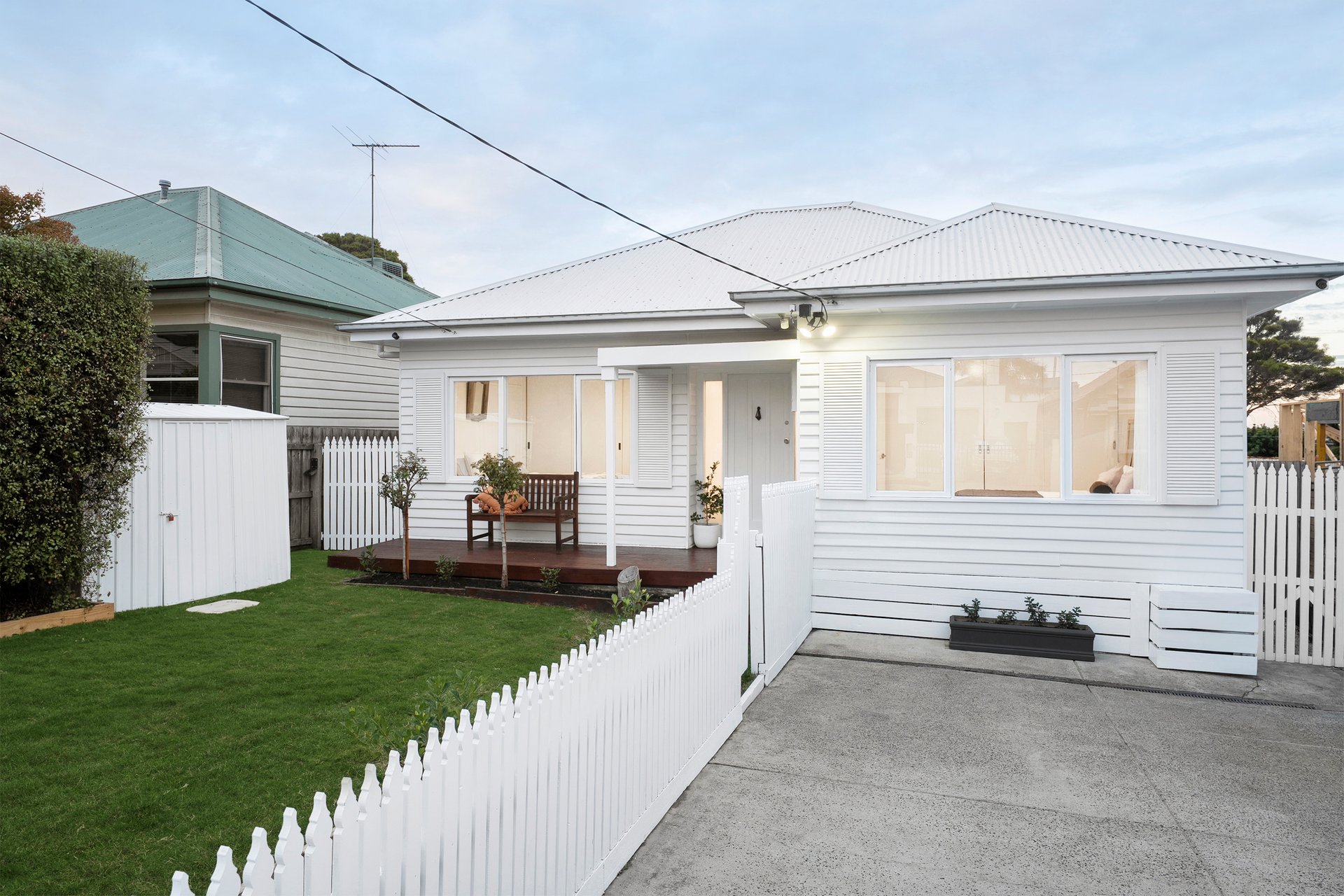 7 Perth Street, Belmont image 1