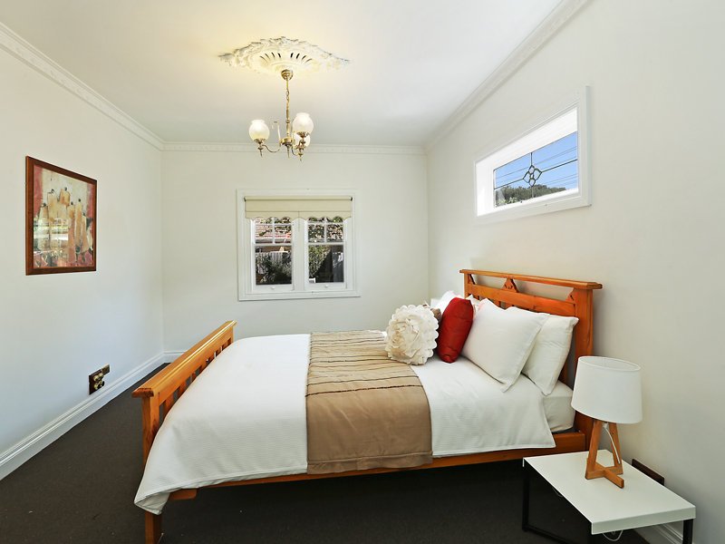 7 Petrel Street, Geelong West image 4