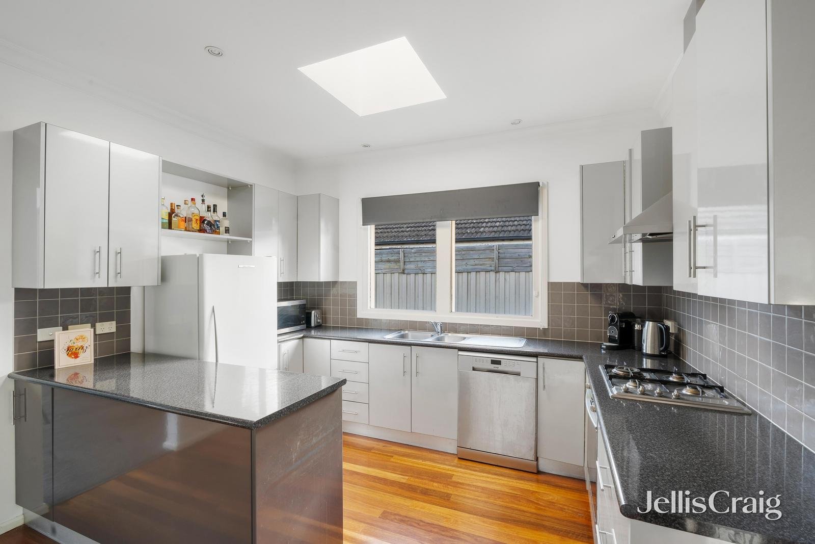 7 Pollina Street, Bentleigh East image 4
