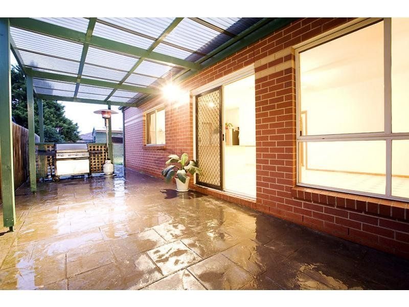 7 Quinn Court, Altona Meadows image 7