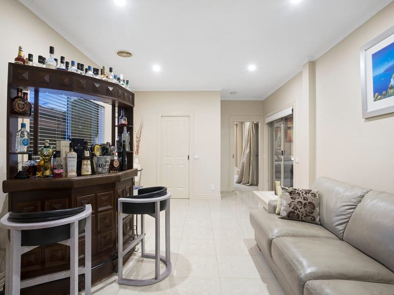 Property Gallery Thumbnail 11
