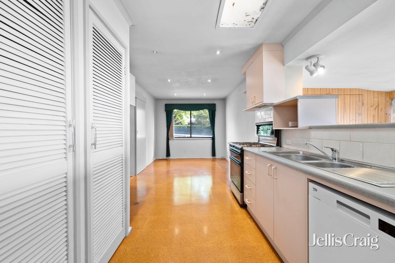 7 Renfrew Street, Blackburn&nbsp;North image 4